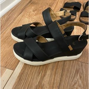 Dr. Scholls black wedge sandal 9 buckle strap